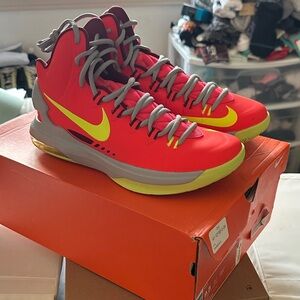 Nike Air KD V 5 Kevin Durant DMV Men’s Basketball Shoes 9.5 New with Box